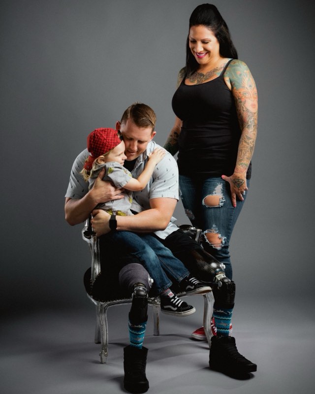 Family and maternity portrait by Moshe Zusman, PortraitDC — Washington DC