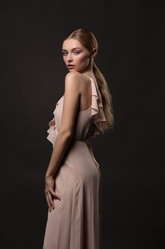 Modeling portfolio photograph by Moshe Zusman, PortraitDC — Washington DC