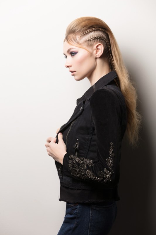 Modeling portfolio photograph by Moshe Zusman, PortraitDC — Washington DC