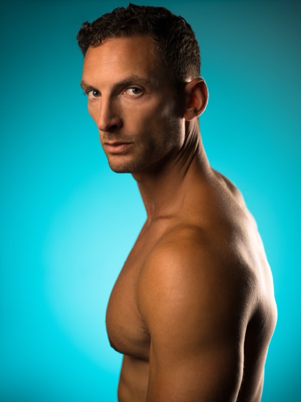 Modeling portfolio photograph by Moshe Zusman, PortraitDC — Washington DC