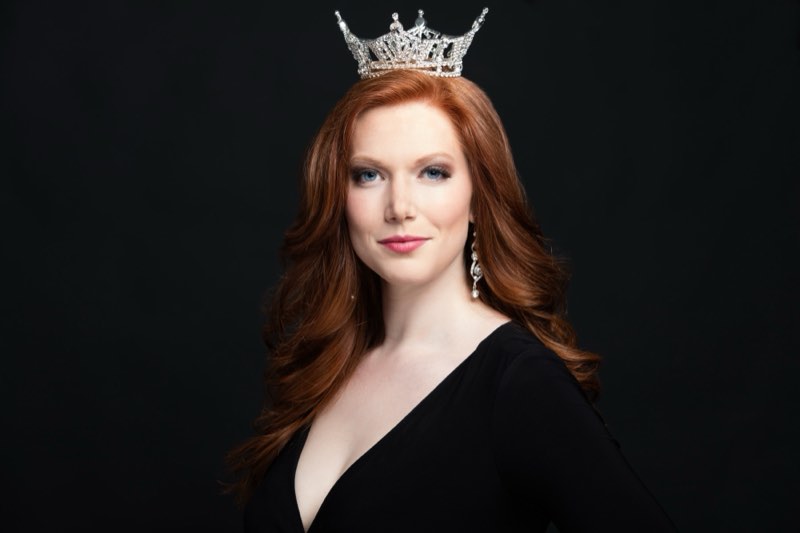 Pageant portrait by Moshe Zusman, PortraitDC — Washington DC
