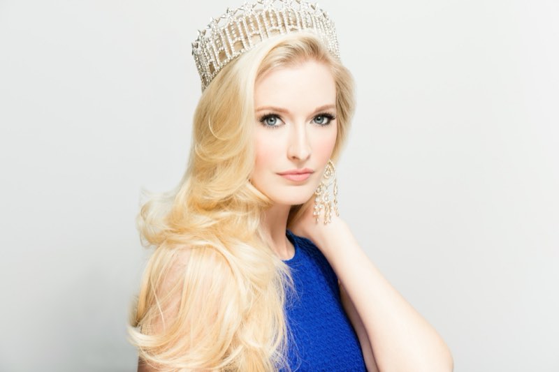 Pageant portrait by Moshe Zusman, PortraitDC — Washington DC